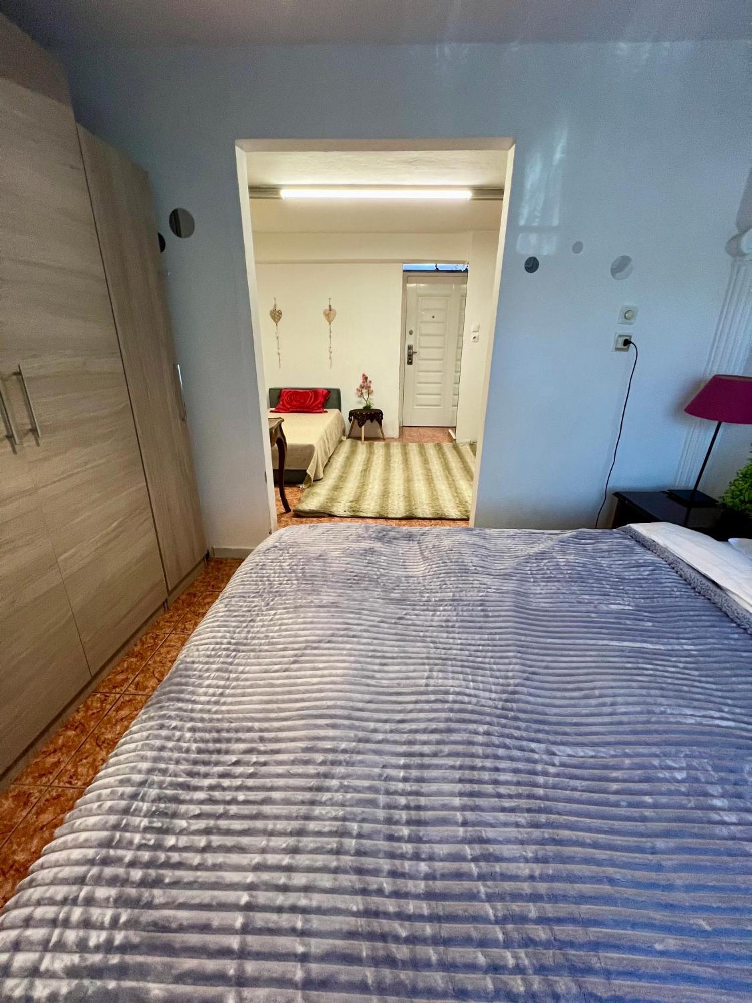 Queen Olgas Street Appartment Tesalonika Bagian luar foto