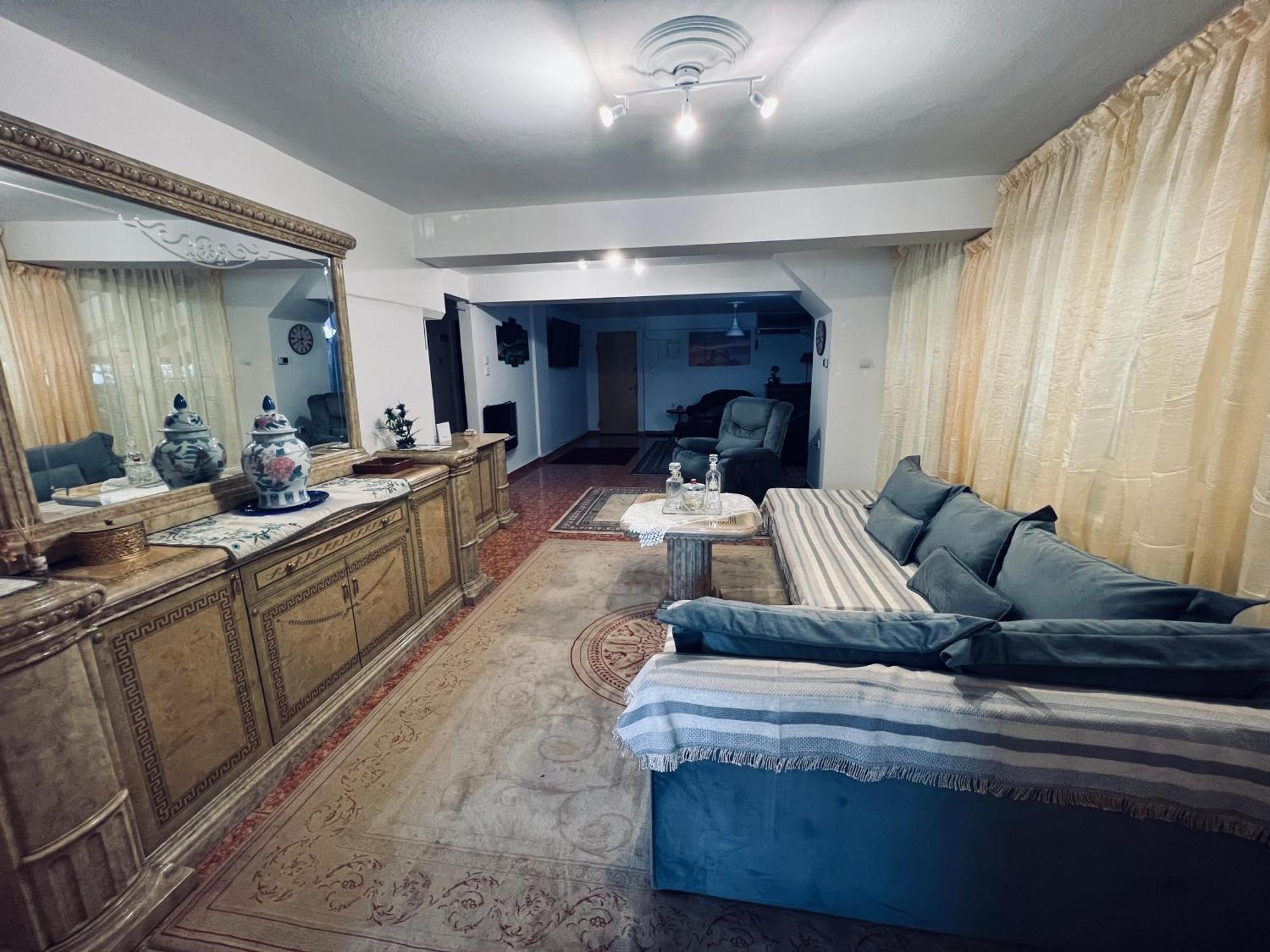 Queen Olgas Street Appartment Tesalonika Bagian luar foto